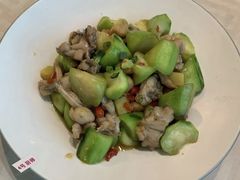 丝瓜焖牛蛙-石头咕(葵蓬店)