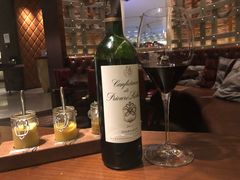 -恰餐厅及酒吧 CHAR Bar & Grill (北京丽都皇冠假日店)