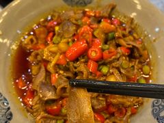 酸辣炒鸡杂-潇湘阁(望京SOHO店)