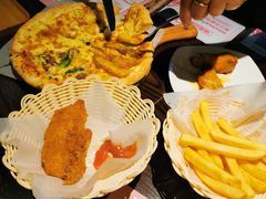 -酷公社·榴莲披萨(太原街店)