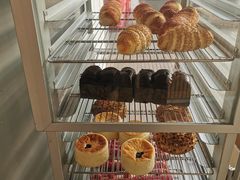 -焙丽拾光(麦凯乐直营店)