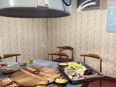 包厢-咊记茅草棚柴火鸡(乌当店)