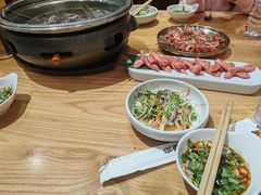 -青瓦餐厅·生鱼片·韩园烤肉(西塔店)
