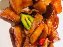 -新大咀港式茶餐厅(宝山万达店)