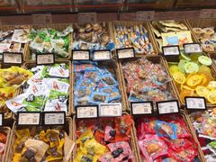 -来伊份(仙霞路二店)