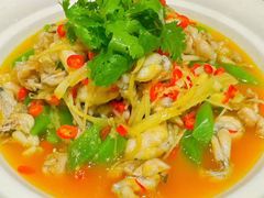 子姜牛蛙-渝信川菜 · 川味家常菜(财富购物中心店)