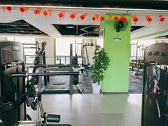 -天行健连锁游泳健身(新香洲店)