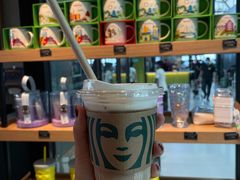 零售区-星巴克(青岛火车北站候车大厅店)