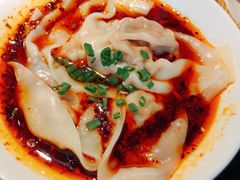 春熙路龙抄手-赠李白·如诗的川味(余杭万达广场店)