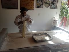 -弓家大队老碗面(高新咖啡街区店)