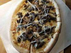 莱芙缇牛肉披萨-LYFATTI 莱芙缇(赣水路店)