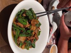 -黄泥岗·地道湖北菜(奥特莱斯店)