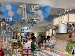 -猫的天空之城概念书店(束河店)