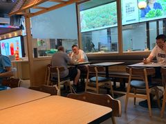 大堂-老乡鸡(上海品尊国际中心店)