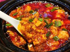 -万重锦·人文川菜馆(骡马市店)