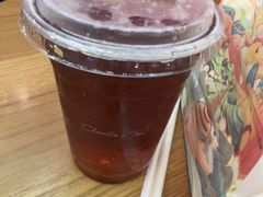 -茶理宜世(乐峰广场·尝乐集店)