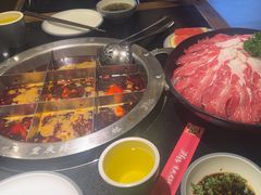 -井格重庆火锅(西直门凯德Mall店)