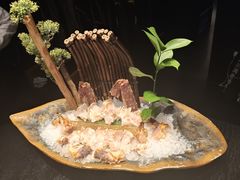 -蟹犇前•帝王蟹雪蟹(陆家嘴店)