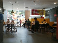 大堂-麦当劳(金稻田路餐)