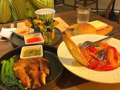 -来龙里 精致 东南亚餐室(万象城店)
