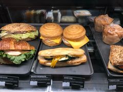 -星巴克(杭州西湖银泰1F店)