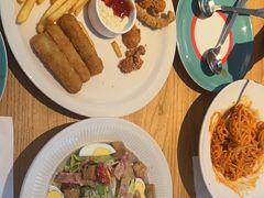 -菲滋意式餐厅(金华银泰城店)