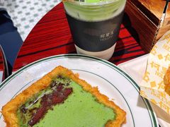 抹茶之光漏奶华-何里玉(北京路店)