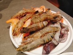 -黑金·寻焰自助百汇·烤肉·火锅(中街店)