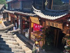 -桥边小楼·手工云南菜·古城观景小楼