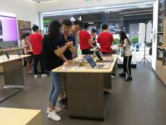 -华为智能生活馆(上海金桥国际商业广场)