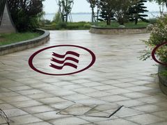 -上海滴水湖皇冠假日酒店