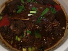 -侬佳蒸菜馆(听潮店)