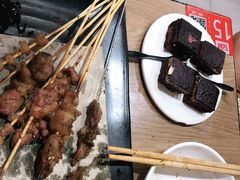 -宝记烧烤·碳锅羊肉·羊蝎子火锅·夜食社(文体路创始店)