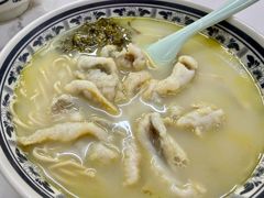 -明呈黄鱼面馆(斜土路店)