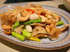 芦笋腰果炒双耳-T館·花园艺术餐厅