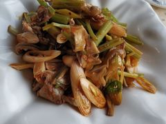 -鑫巴蜀小镇 · 水煮鱼专研店(玉桥店)