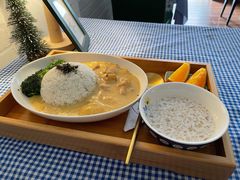 招牌咖喱鸡肉饭-荏苒