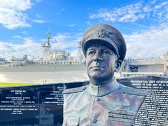-中途岛号航空母舰博物馆