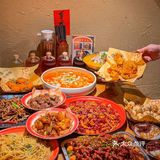 江湖菜、菜量大、四川大厨掌勺，口味正宗。酸汤鱼