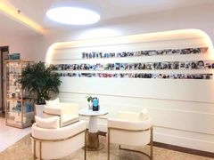 -华颜美口腔矫正·种植牙