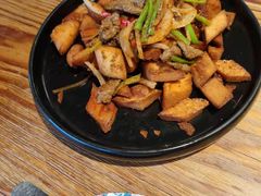 -塔哈尔·新疆盛宴(城西银泰店)