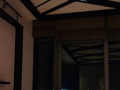 -瑰丽酒店·海吧·天际下午茶·现场DJ·天台酒吧