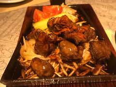 -穹六人间 people 6(岳阳路店)