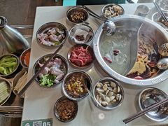 -憨铁匠老火锅(龙岗万科里店)
