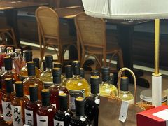 -银米·云南传统过桥米线(双廊黑金冠店)