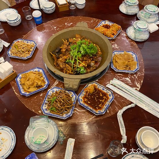 徐林黄焖鸡(上中顺商业街区店)