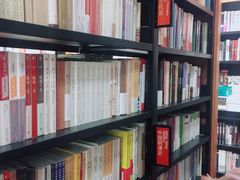 -西西弗书店&矢量咖啡(壹方购物中心店)