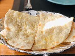蒜茸饼-Pakwaan Indian restaurant芭港湾印度餐厅(领事馆店)