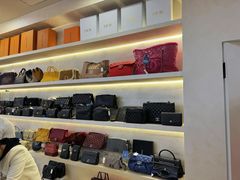 -六六奢品·vintage中古·回收二手奢侈品包包手表首饰(环球港店)