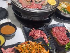 -啊美丽炭火烤肉(滑翔一店)